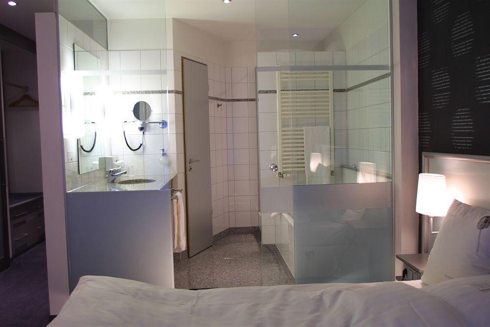 Wellings Romantik Hotel Zur Linde Moers Zewnętrze zdjęcie