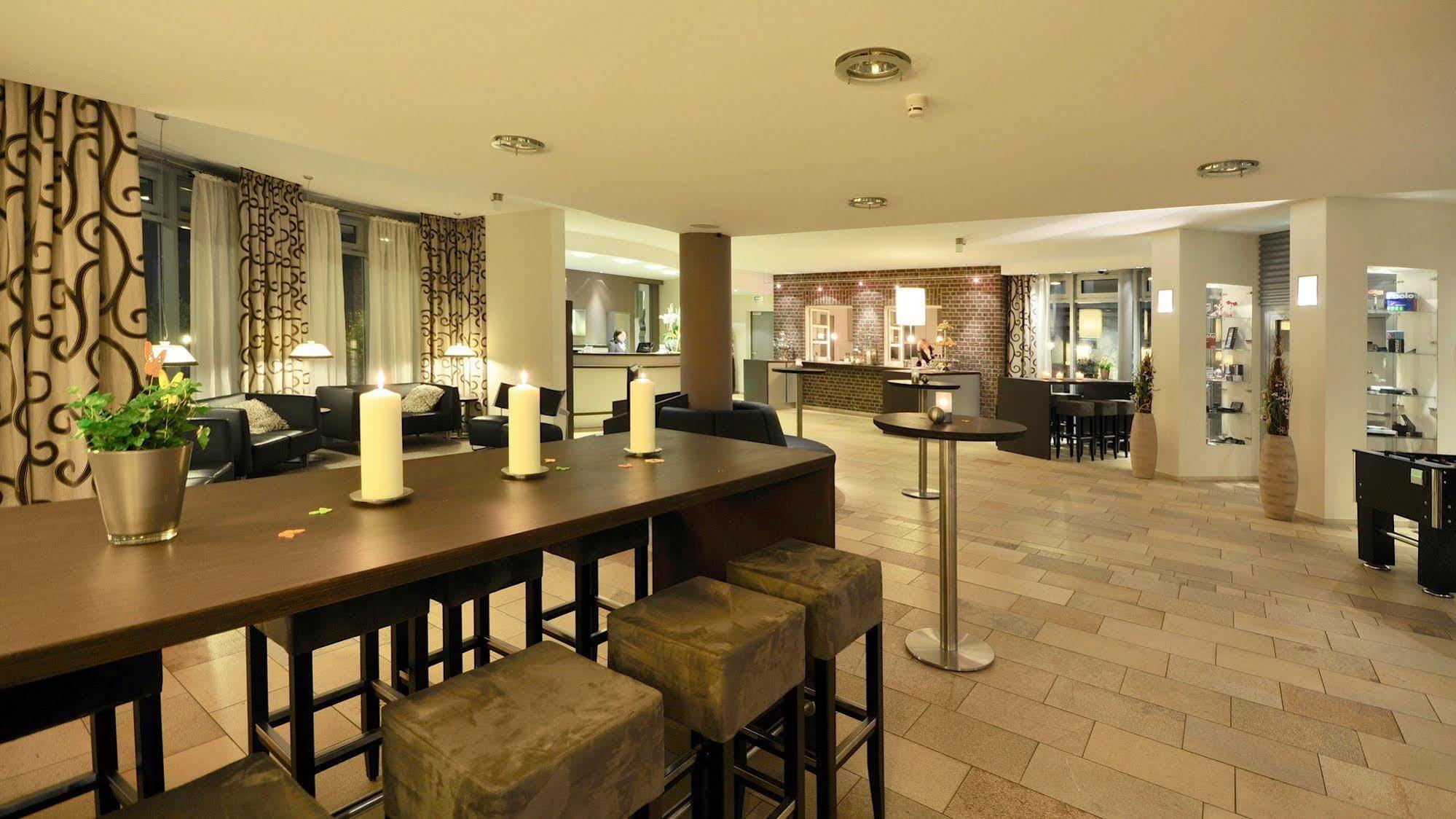 Wellings Romantik Hotel Zur Linde Moers Zewnętrze zdjęcie