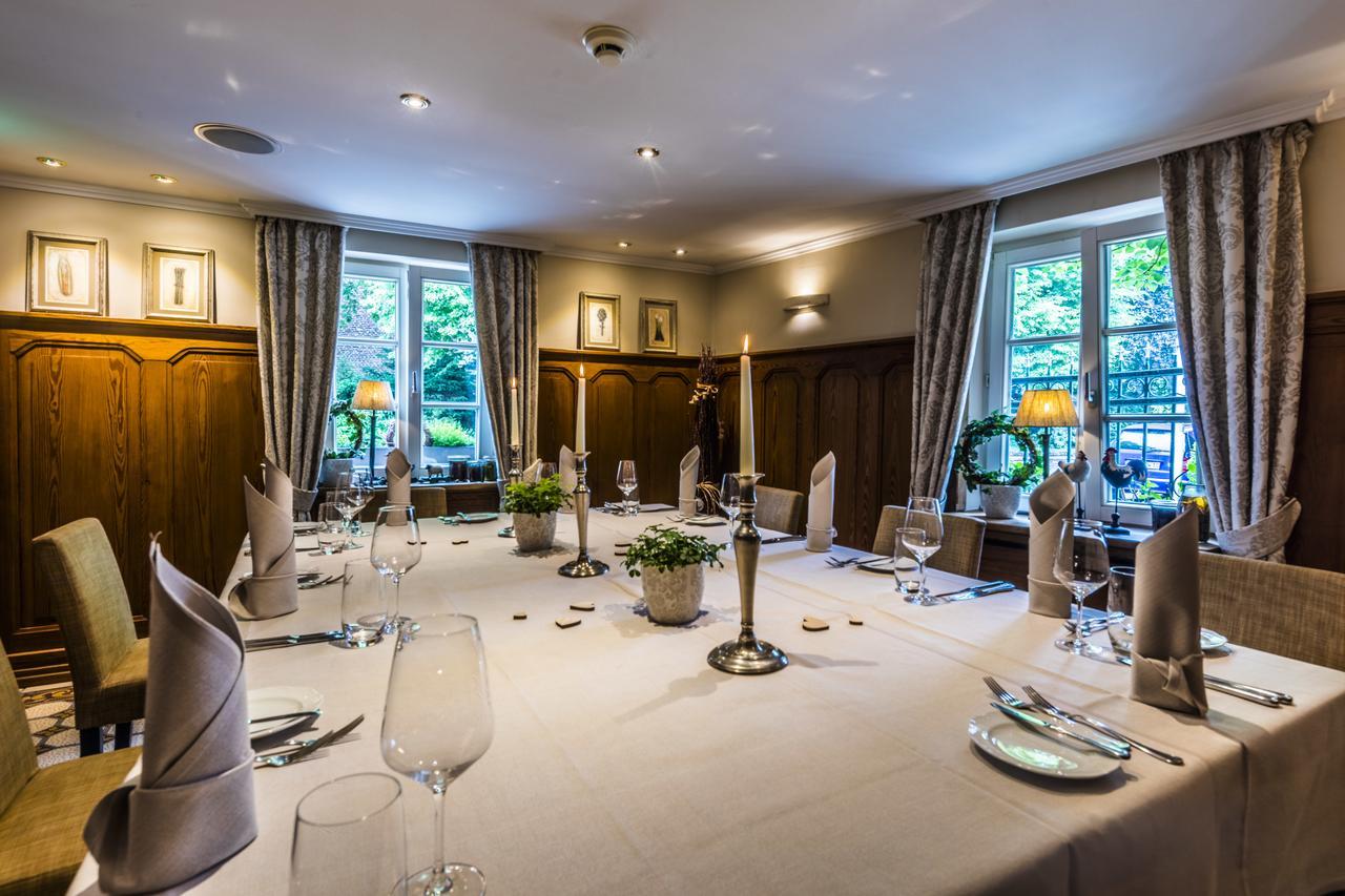 Wellings Romantik Hotel Zur Linde Moers Zewnętrze zdjęcie