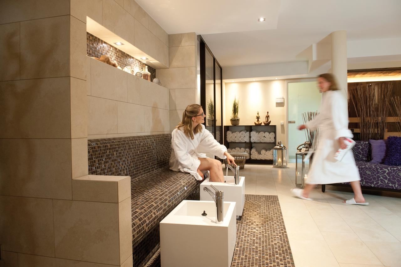 Wellings Romantik Hotel Zur Linde Moers Zewnętrze zdjęcie