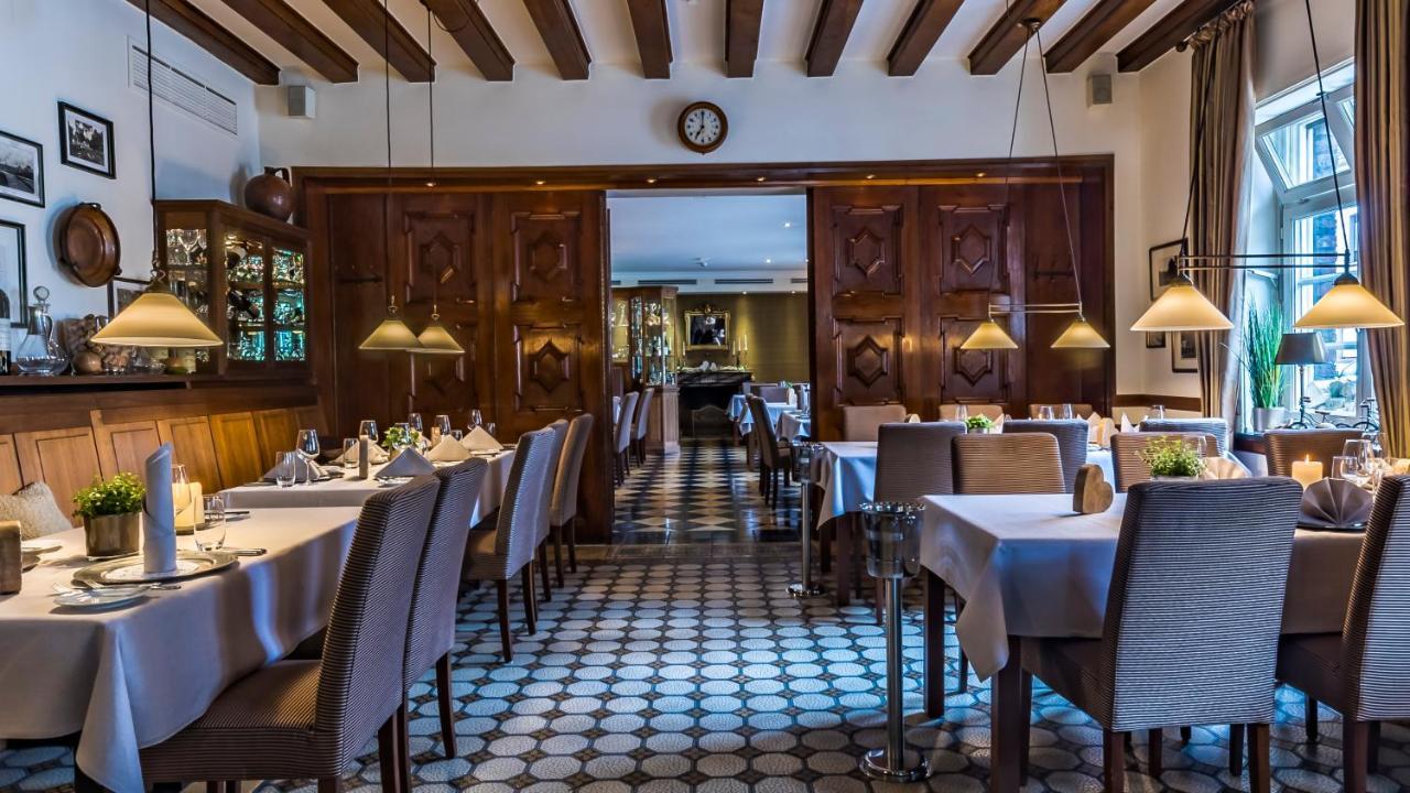 Wellings Romantik Hotel Zur Linde Moers Zewnętrze zdjęcie